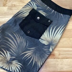 LINKSOUL Men's Hybrid Palm Tropical Swim‎ Boardshorts SZ 36